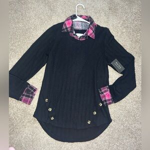 New York Laundry Black Sweater with Pink Accents